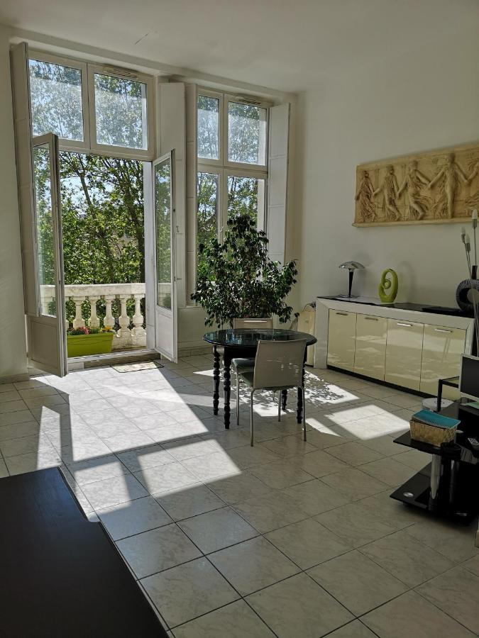 Appartement De 105M2, Balcon Sur Cours De La Republique ナルボンヌ エクステリア 写真