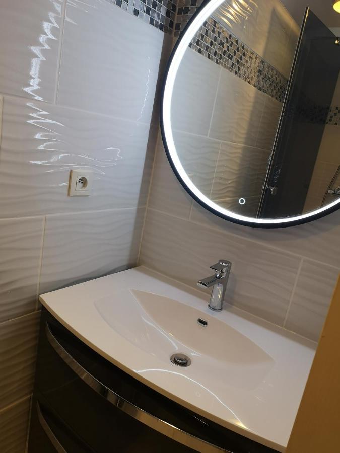 Appartement De 105M2, Balcon Sur Cours De La Republique ナルボンヌ エクステリア 写真